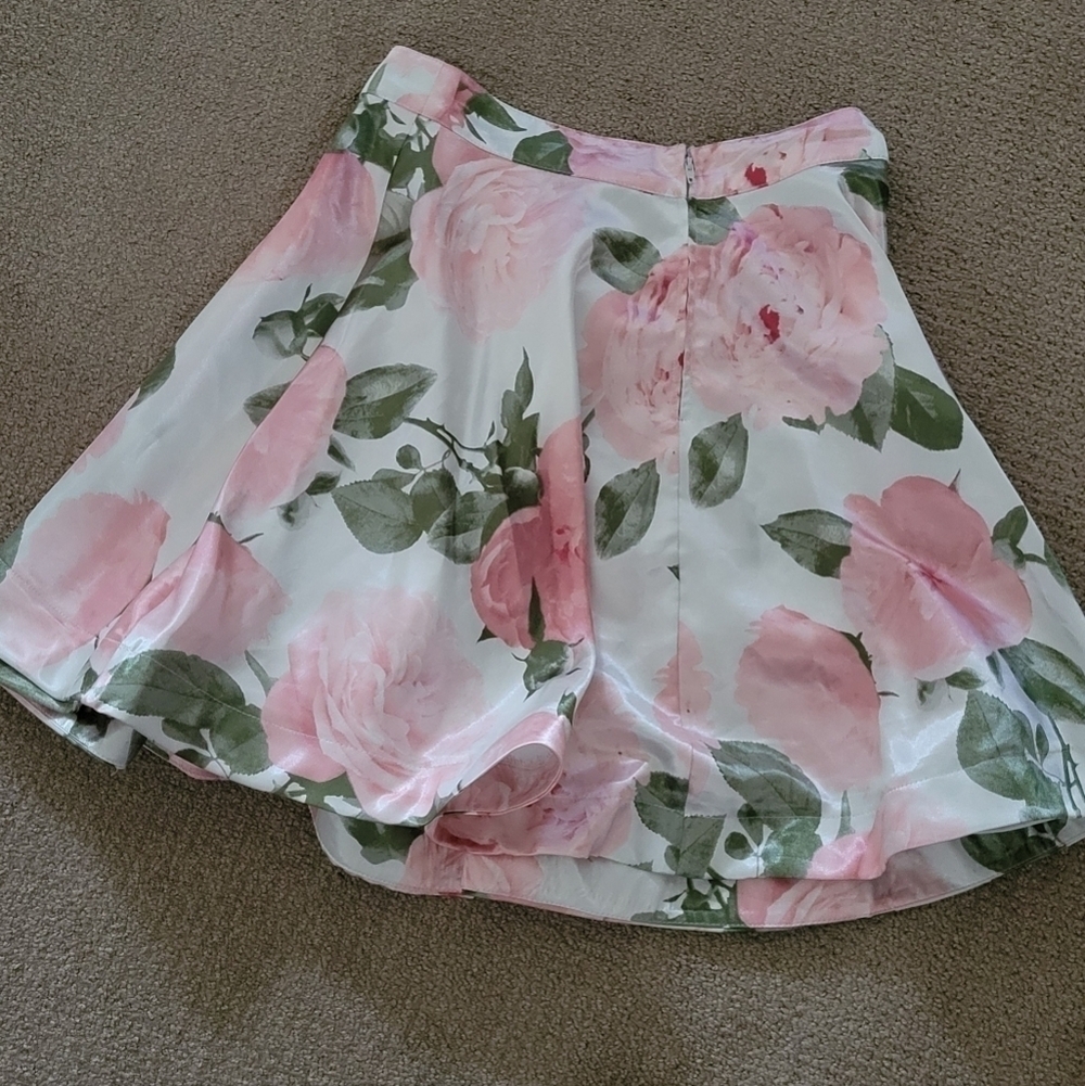 Speechless Juniors Floral Rose Multi Tiered Circle Spring Mini Skirt - Picture 10 of 13